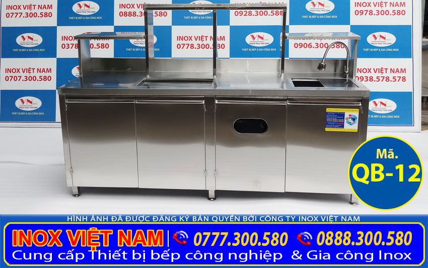 Quầy pha chế trà sữa 2m có kệ trên giá tốt