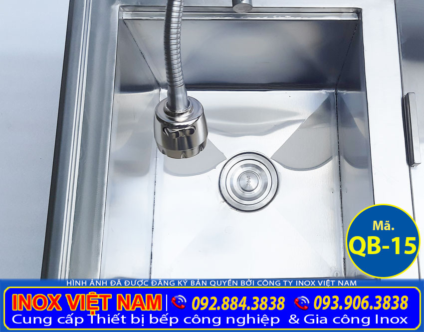 Xi phong chậu rửa inox quầy bar