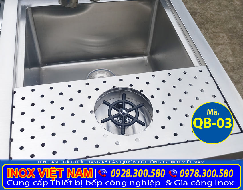 Dụng cụ vệ sinh ly thông minh của quầy bar QB-03