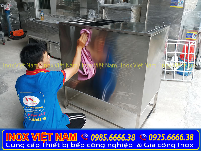 Thùng đá inox 304 giá bao nhiêu