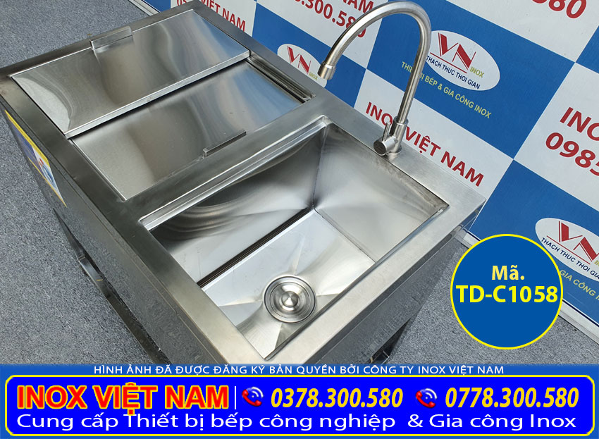 Vòi xả nước của thùng đá inox có khung chân và bồn rửa